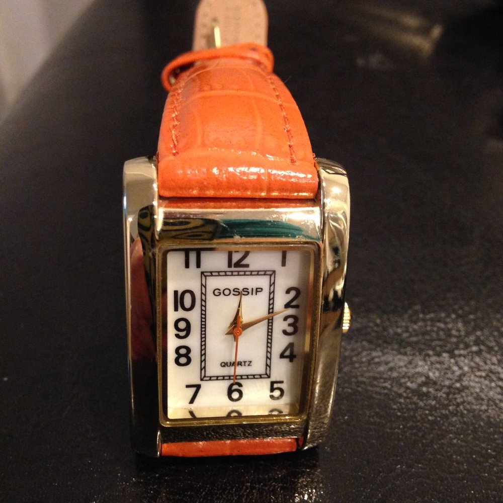 5/$15| ***** Like New Gossip Watch, No Battery